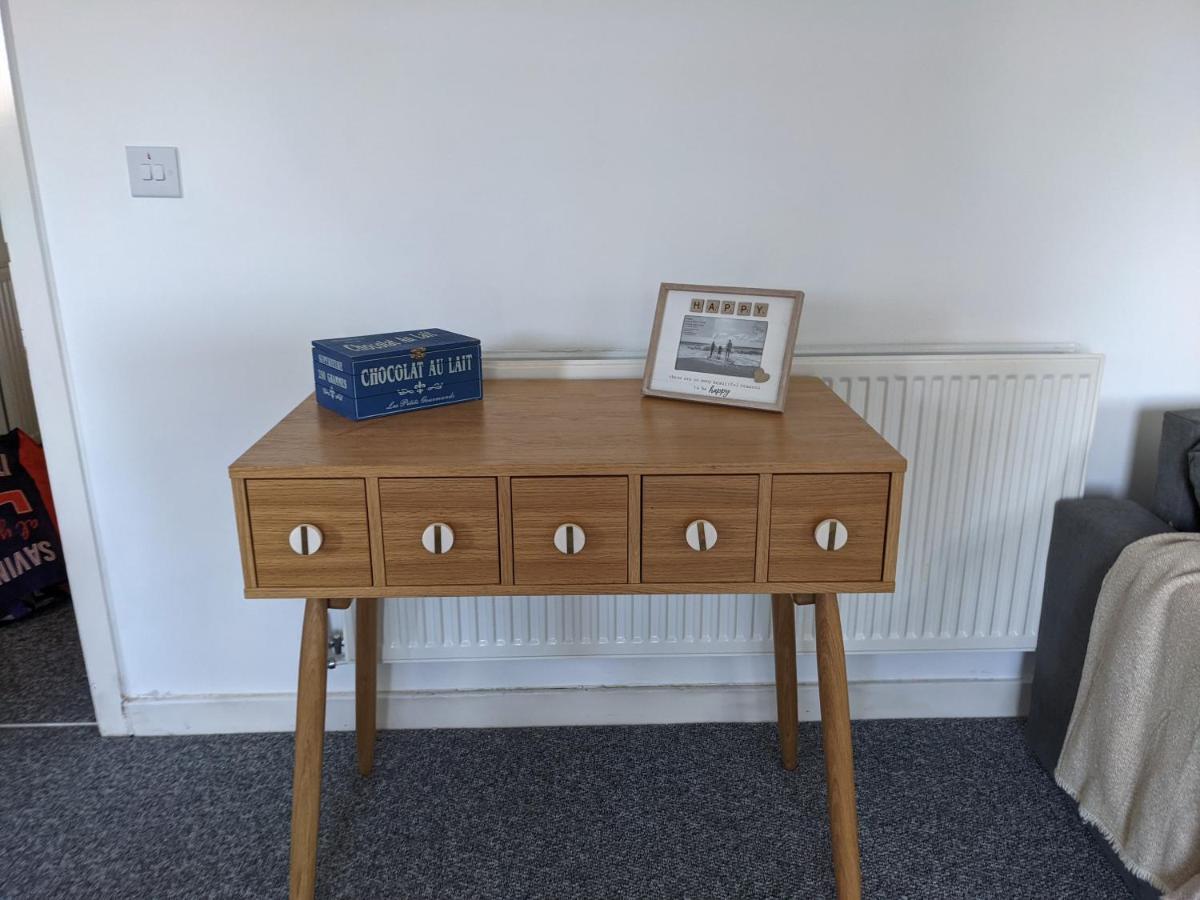 Simple 2-Bedroom 1.5 Bath Apartment In Thornhill Southampton Zewnętrze zdjęcie