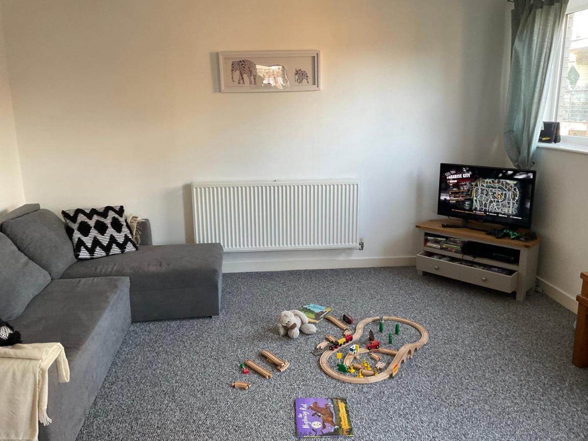 Simple 2-Bedroom 1.5 Bath Apartment In Thornhill Southampton Zewnętrze zdjęcie