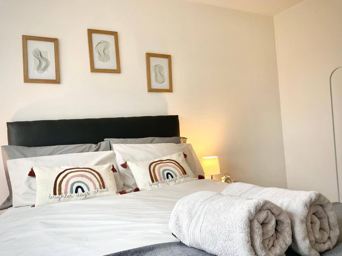 Simple 2-Bedroom 1.5 Bath Apartment In Thornhill Southampton Zewnętrze zdjęcie