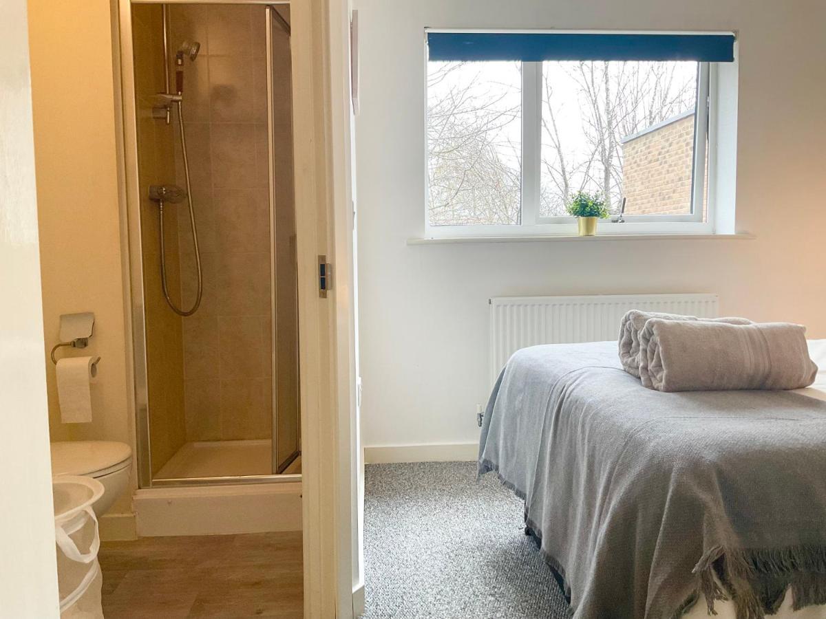 Simple 2-Bedroom 1.5 Bath Apartment In Thornhill Southampton Zewnętrze zdjęcie